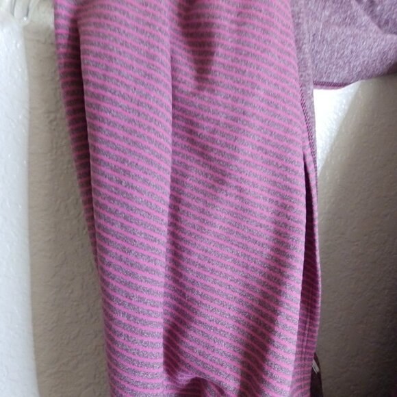 Lululemon Vinyasa Scarf (Rulu)qTonka Stripe Red Grape Minty Pink - Picture 5 of 6
